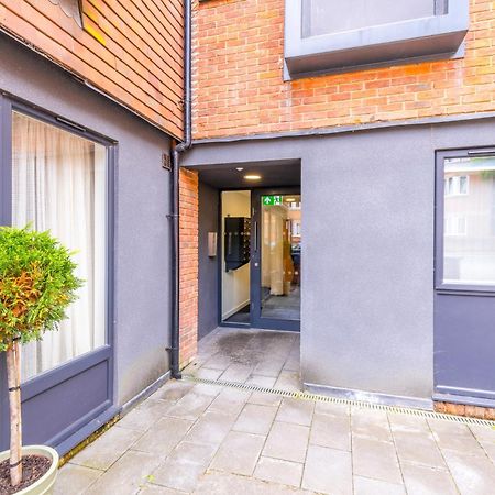 Contemporary Abbey Yard By Prescott Apartments Abingdon-on-Thames Extérieur photo